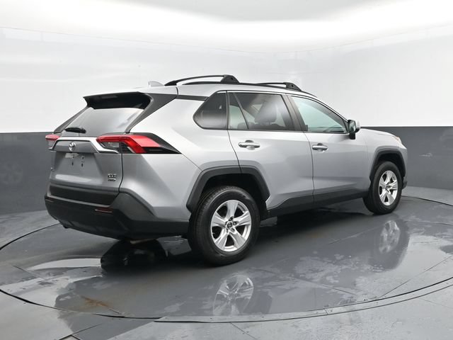 Used 2019 Toyota RAV4 XLE w/ All Weather Liner Package AWD/4WD image 20