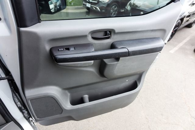 Used 2016 Nissan NV 3500 SL image 33