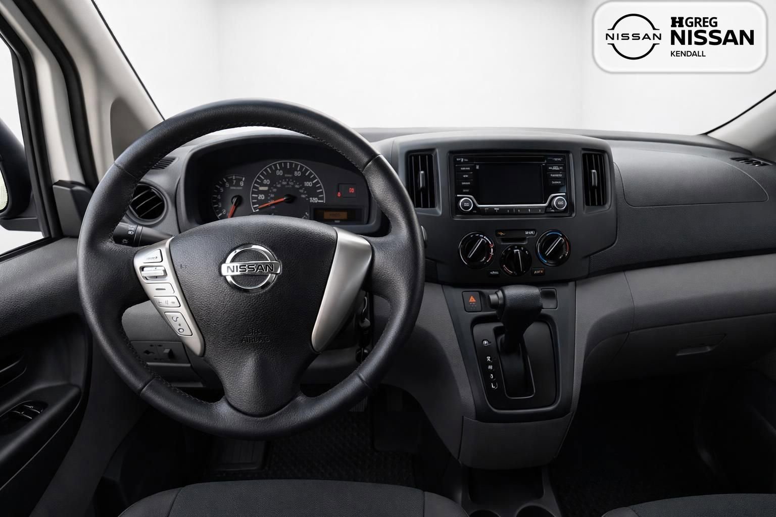 Used 2019 Nissan NV200 S FWD image 9