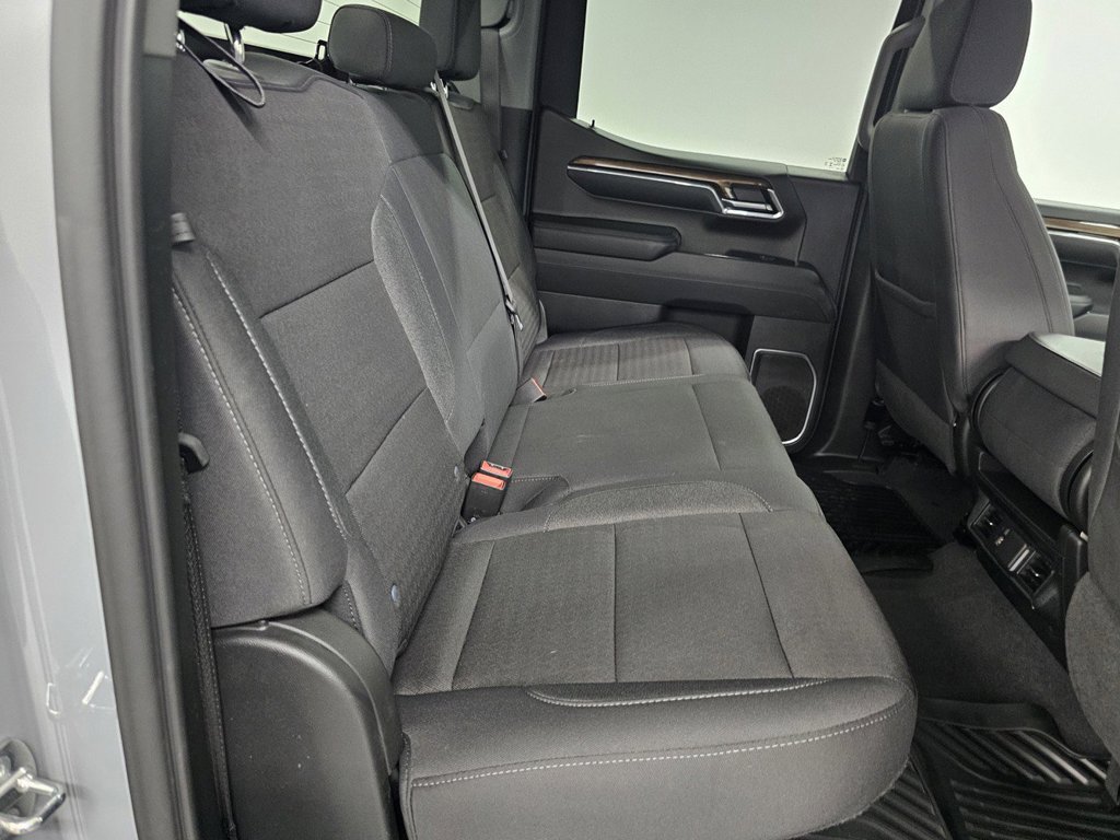 Used 2024 Chevrolet Silverado 1500 LT AWD/4WD image 24