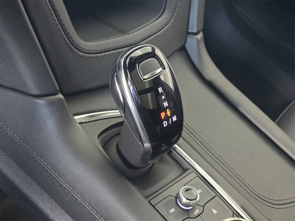 New 2025 Cadillac XT6 Premium Luxury image 17