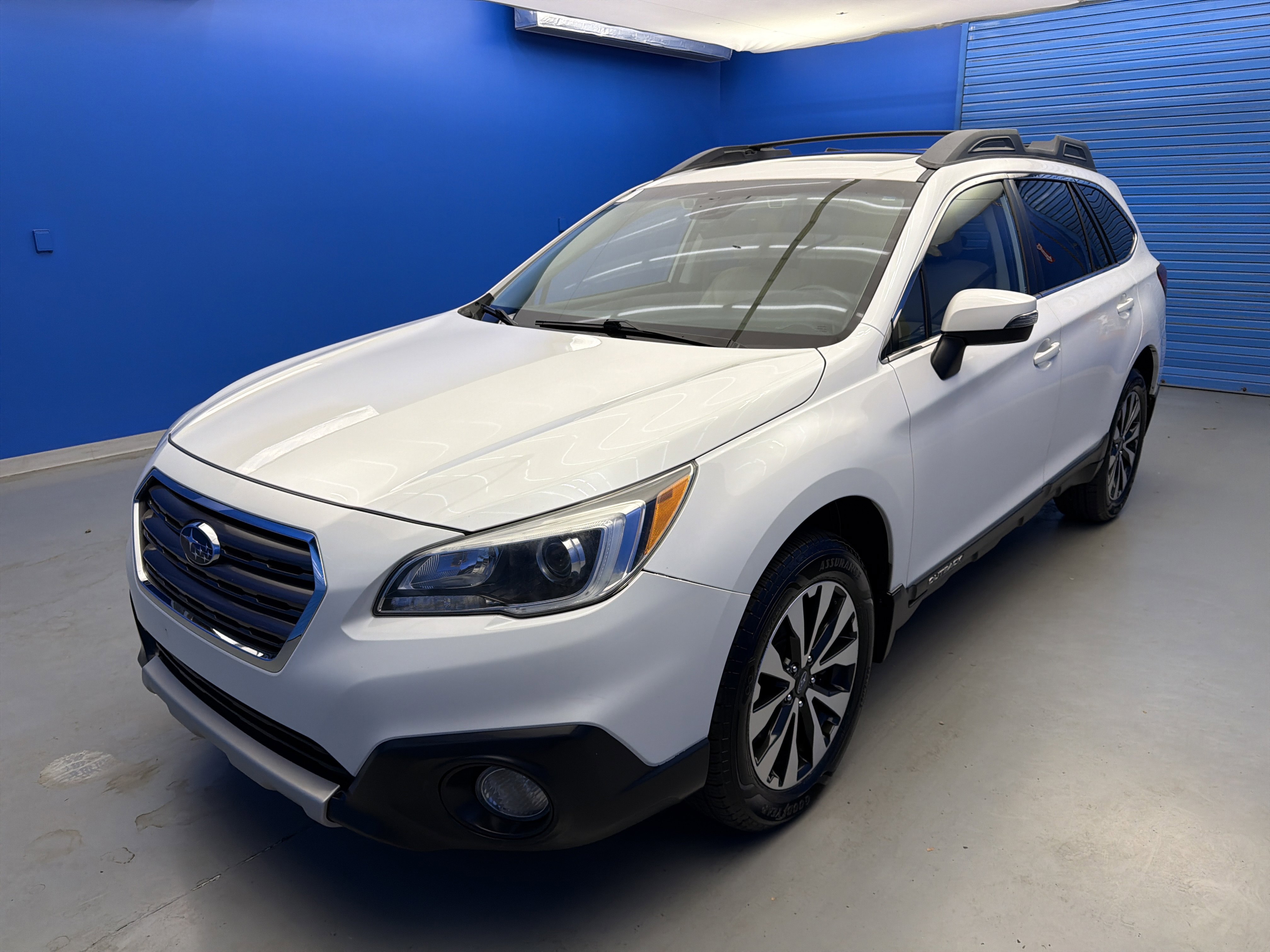 Used 2017 Subaru Outback 3.6R Limited image 4