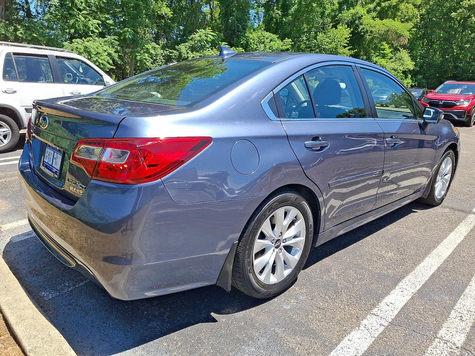 Used 2017 Subaru Legacy 2.5i Premium AWD/4WD image 6