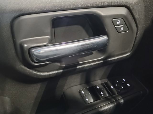 Used 2020 Chevrolet Silverado 1500 Custom Trail Boss w/ Custom Convenience Package AWD/4WD image 16