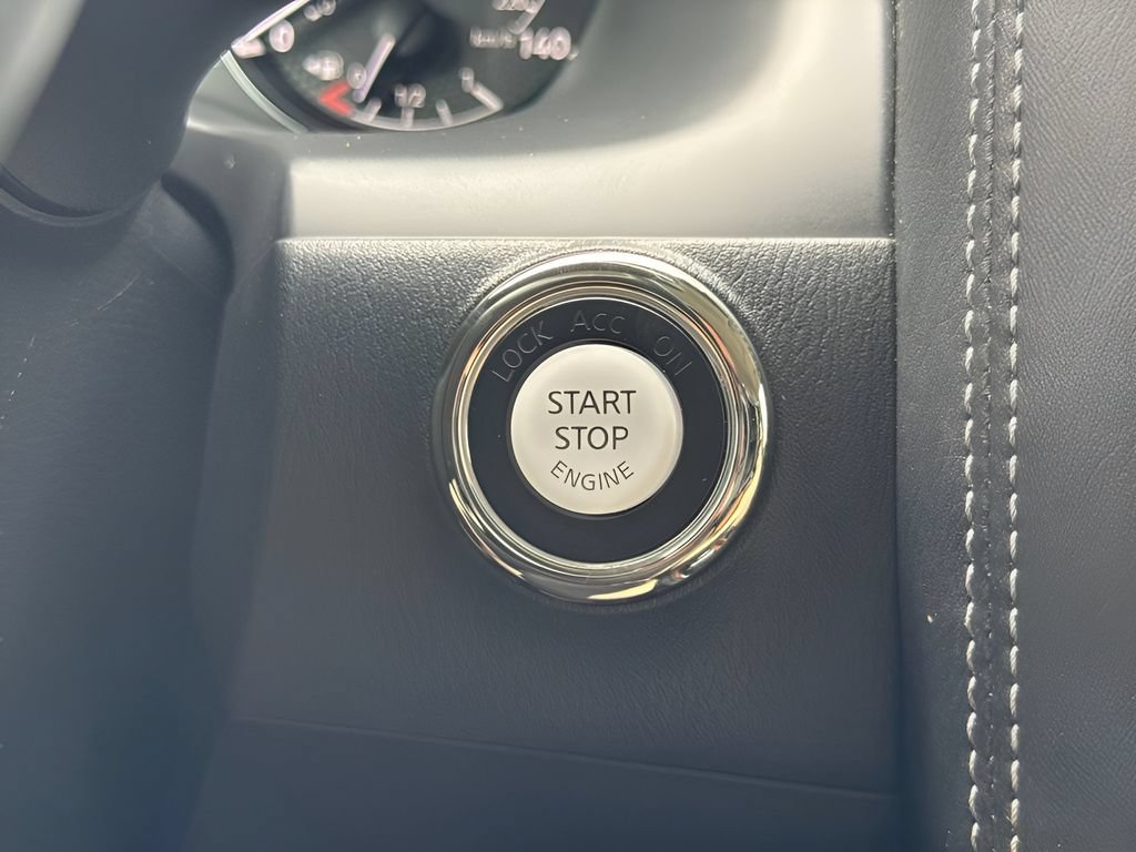 Used 2022 Nissan Armada SL RWD image 23