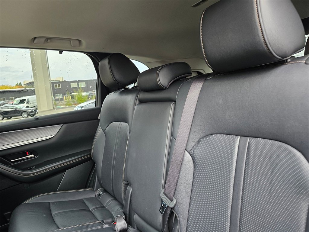 Used 2024 MAZDA CX-90 3.3 Turbo w/ Preferred Plus image 21