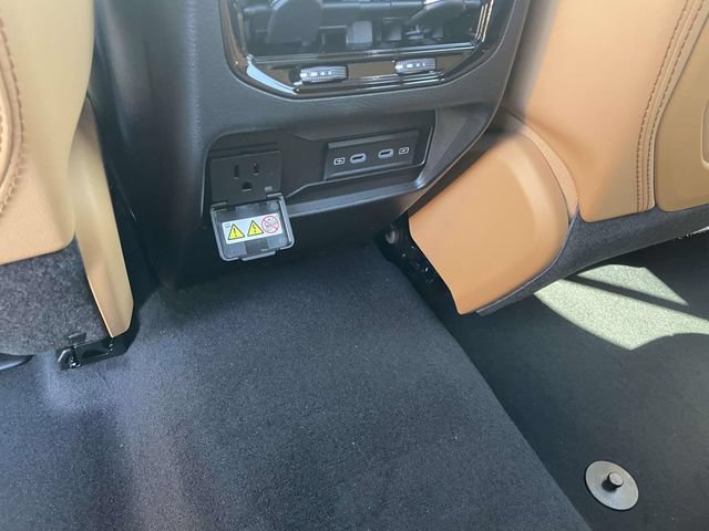 New 2026 Jeep Grand Cherokee Summit AWD/4WD image 14