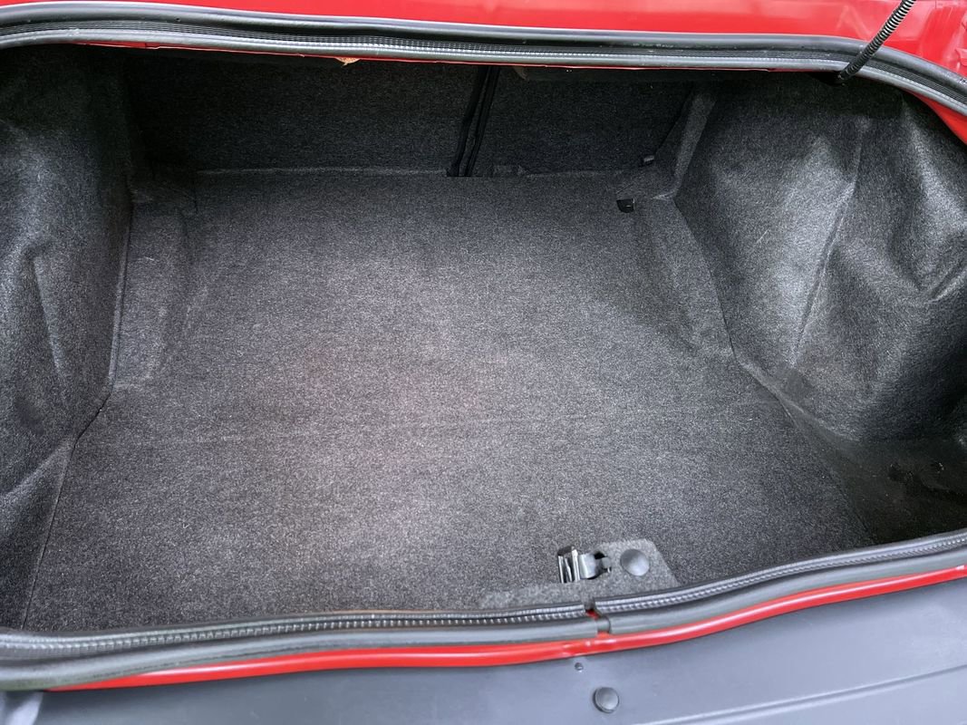 Used 2019 Dodge Challenger SXT w/ Blacktop Package image 25