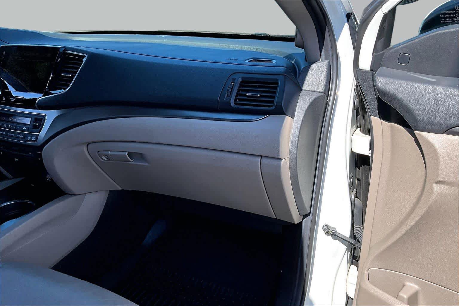 Used 2019 Honda Pilot EX-L image 18
