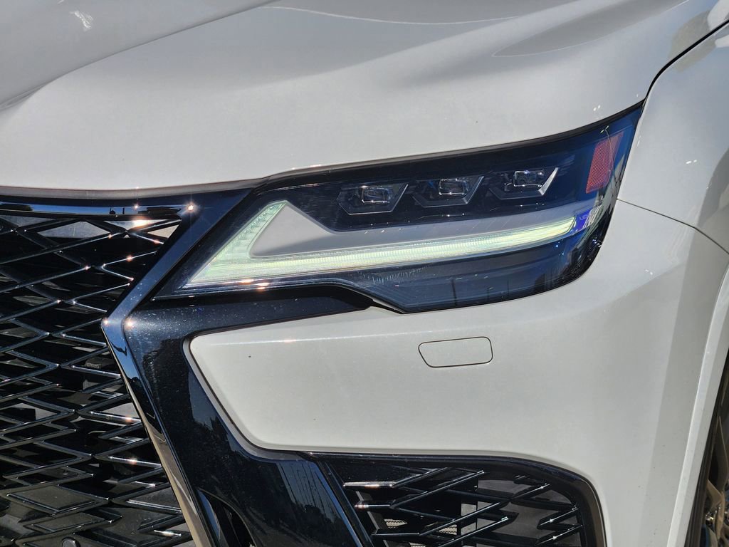 Used 2024 Lexus LX 600 F Sport image 9