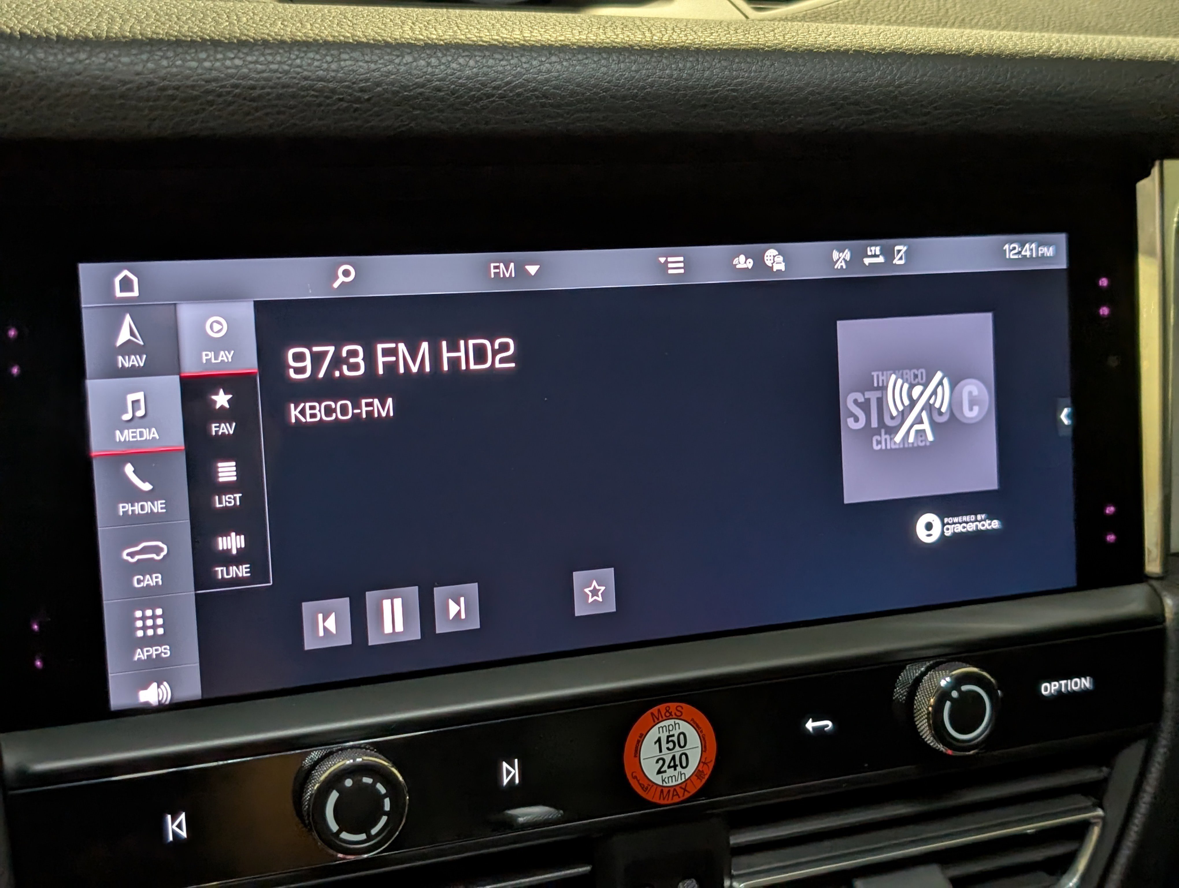 Certified 2026 Porsche Macan AWD/4WD image 37