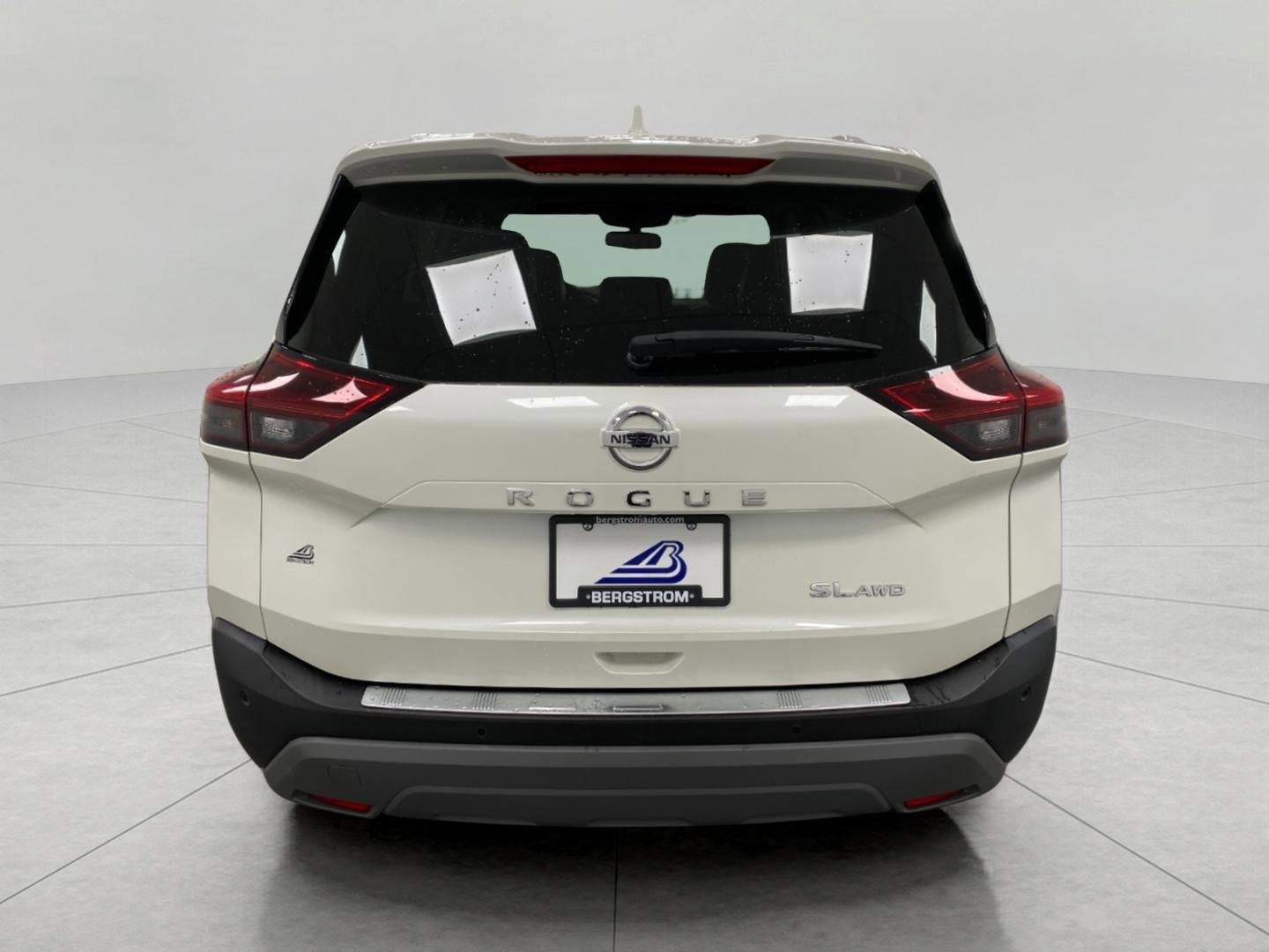Used 2021 Nissan Rogue SL image 5