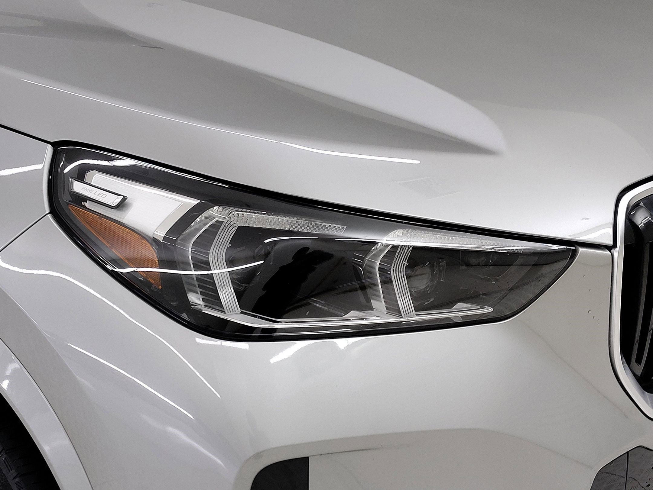 Certified 2024 BMW X1 M35i image 3