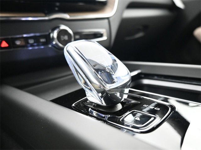 New 2026 Volvo XC60 B5 Plus w/ Protection Package Premier image 12