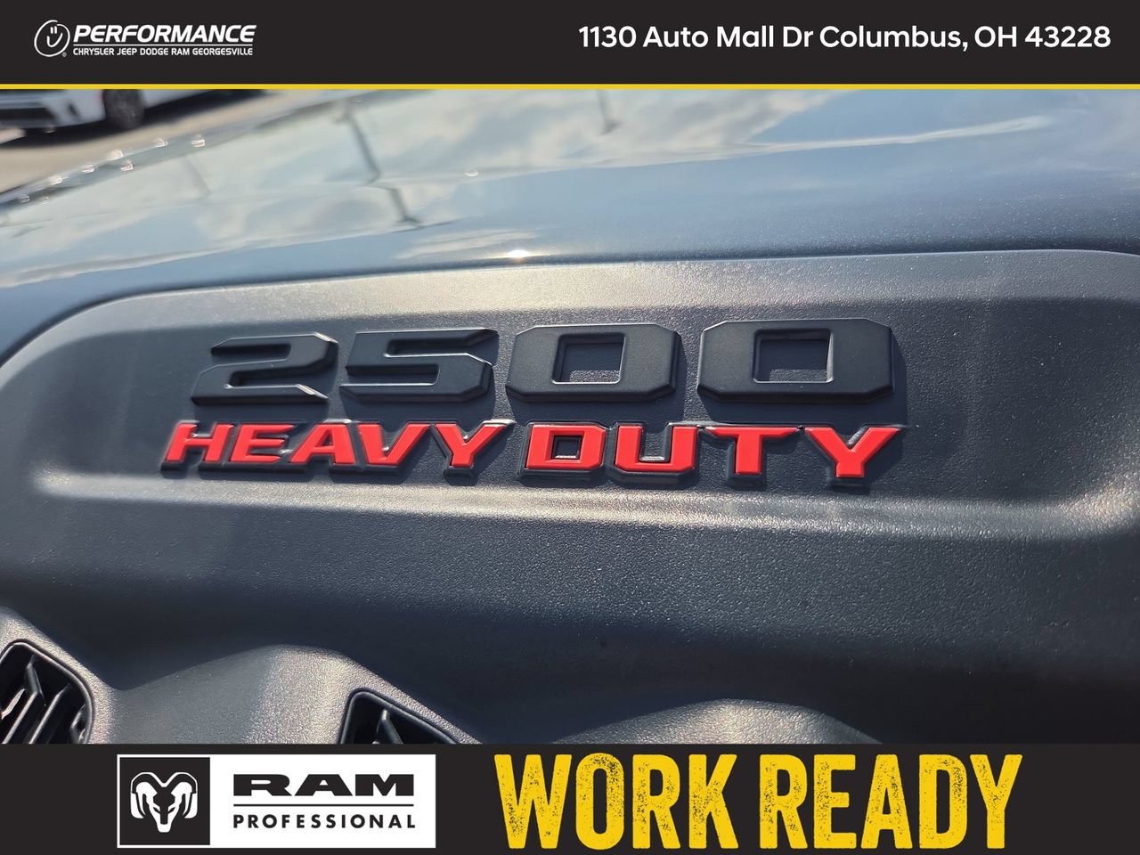 New 2026 RAM 2500 Laramie AWD/4WD image 12
