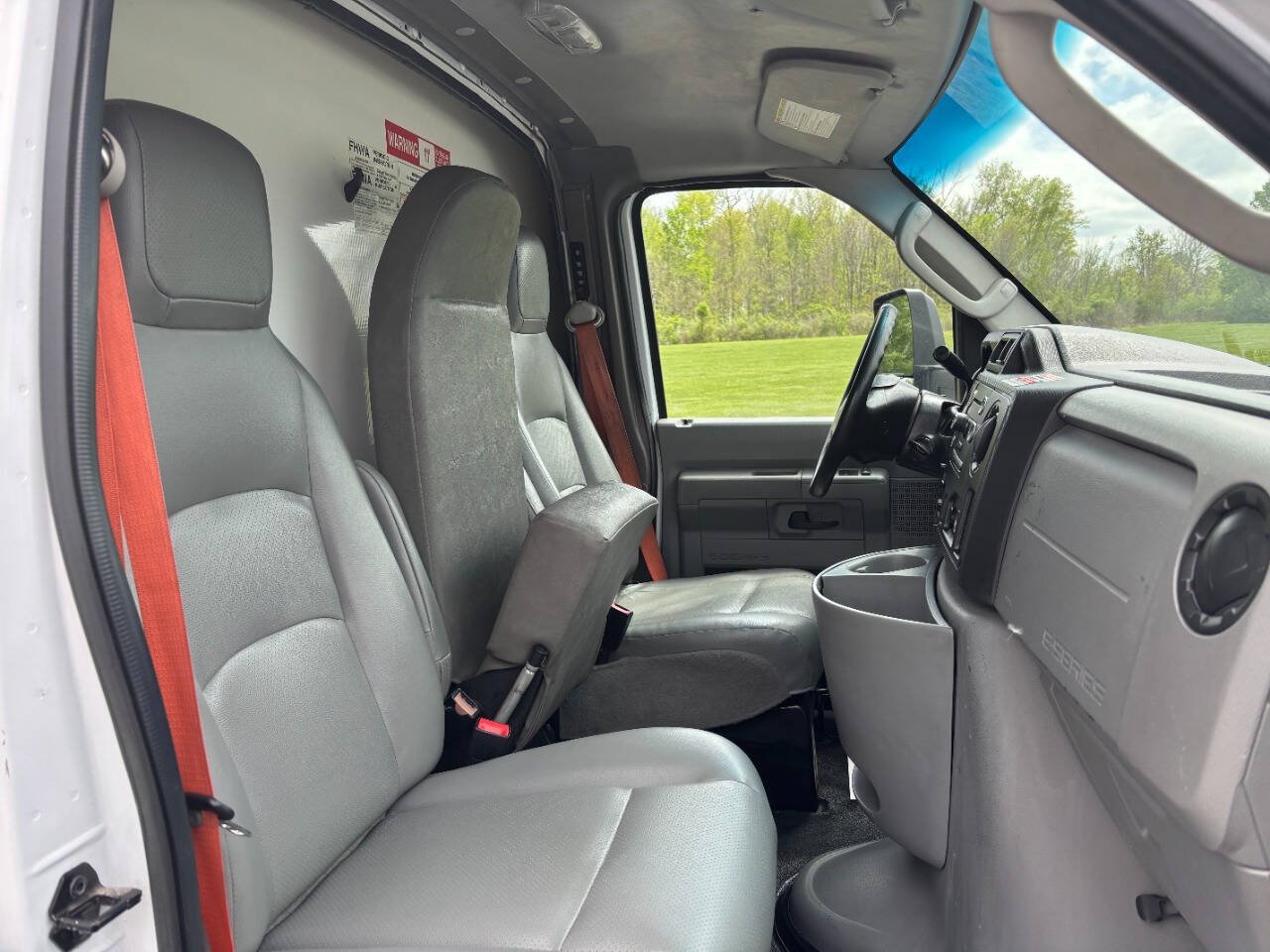 Used 2019 Ford E-350 and Econoline 350 Super Duty w/ Power Windows & Locks Group RWD image 12