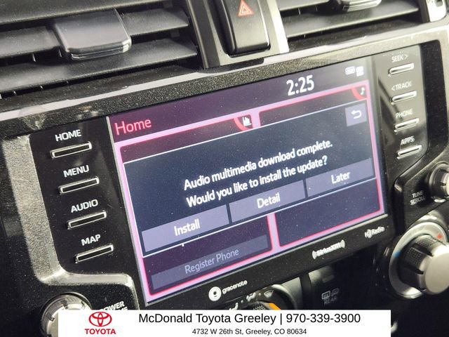 Used 2022 Toyota 4Runner TRD Off-Road image 19