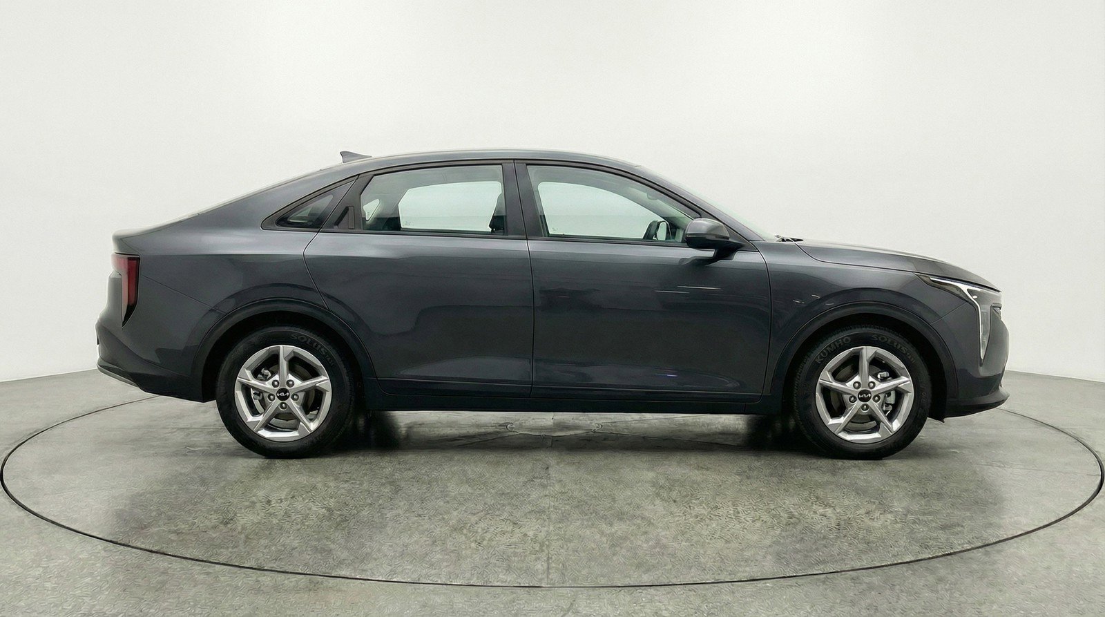 Used 2025 Kia K4 FWD image 11