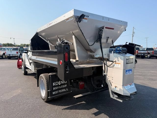 New 2026 Ford F550 4x4 Regular Cab Super Duty image 7