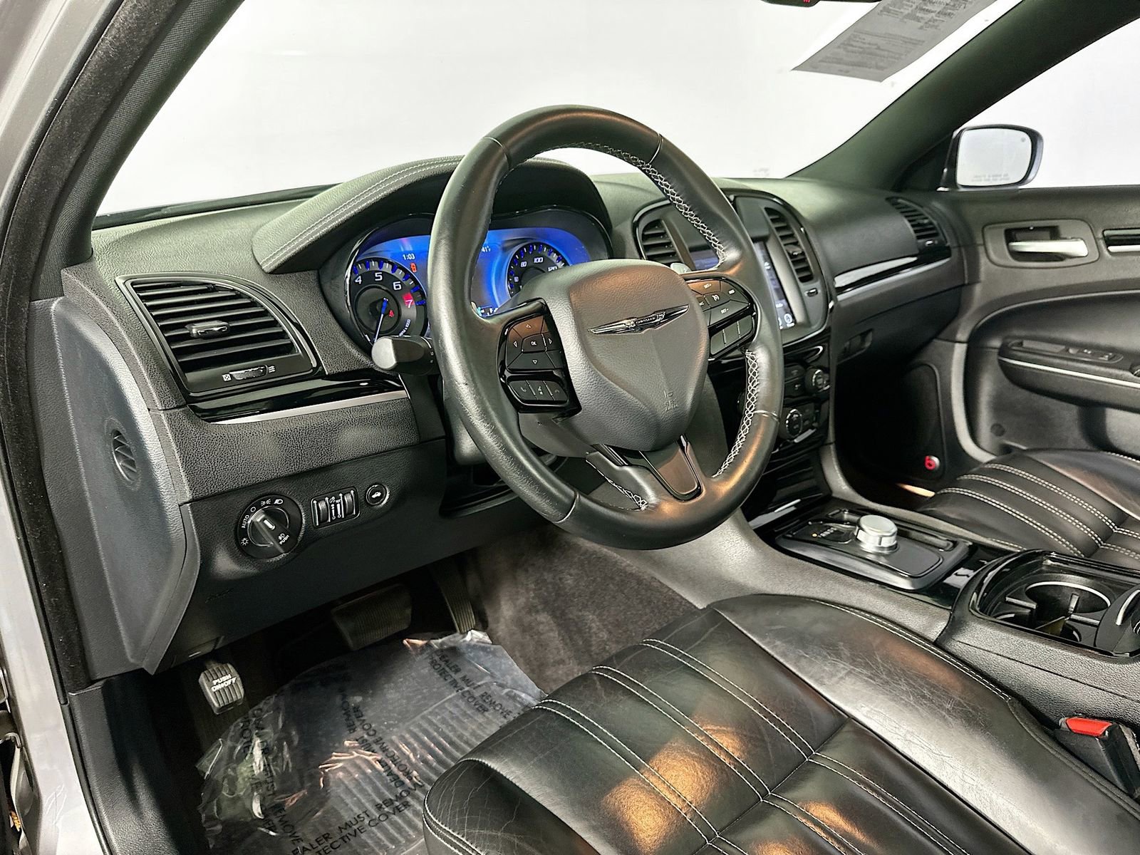 Used 2017 Chrysler 300 S w/ S Model Appearance Package image 10