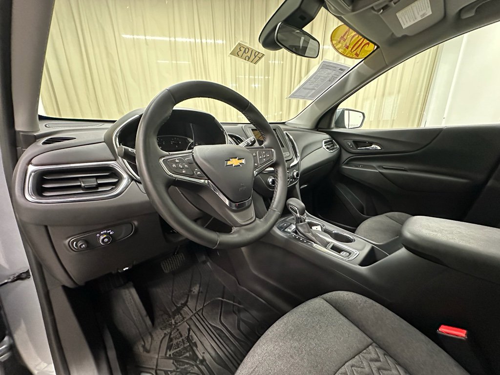 Used 2024 Chevrolet Equinox LT w/ LPO, Floor Liner Package image 23