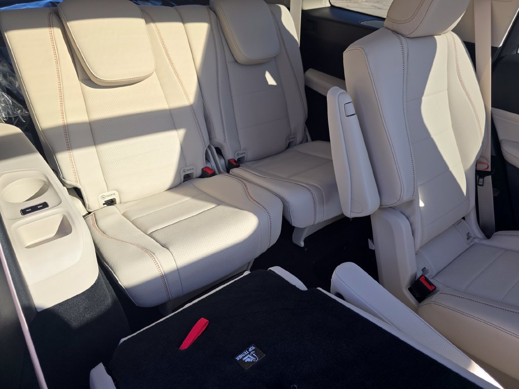 New 2027 Mercedes-Benz GLS 450 4MATIC image 22