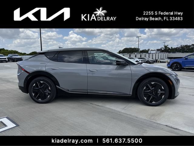 New 2026 Kia EV6 Wind RWD image 2