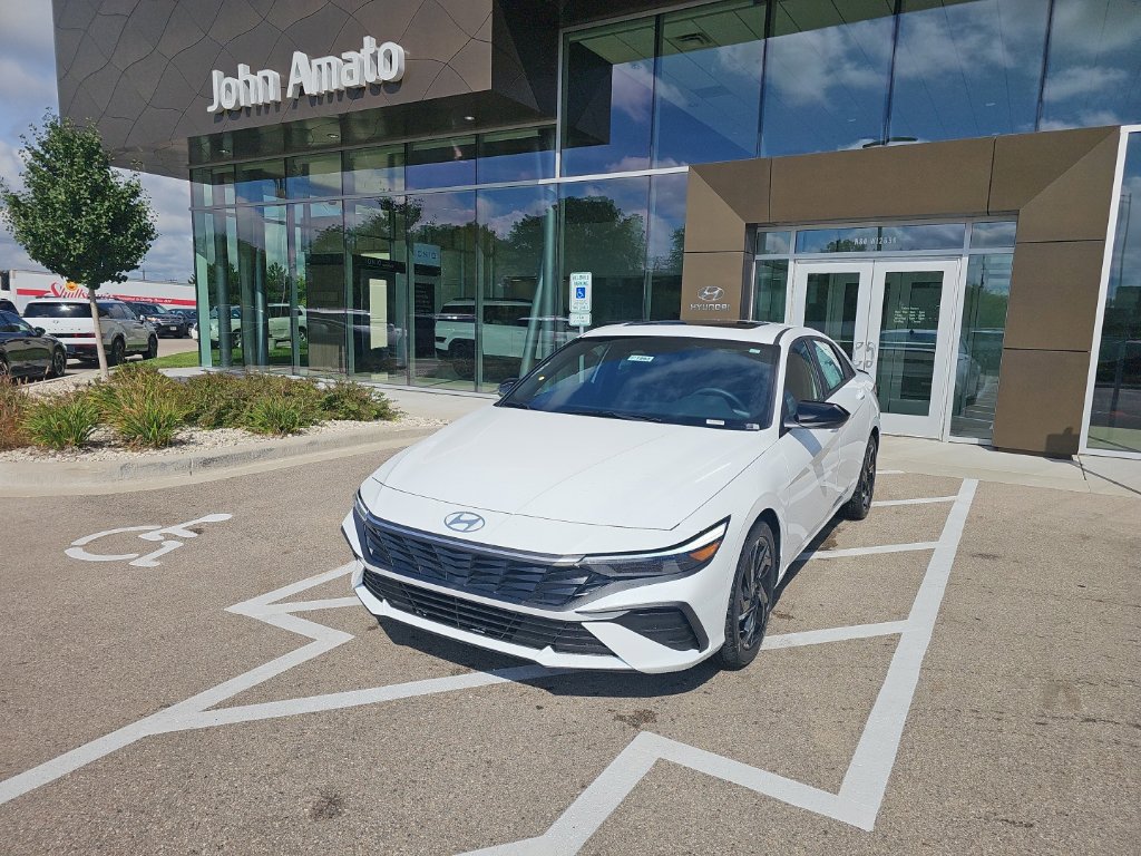 New 2026 Hyundai Elantra SEL Sport