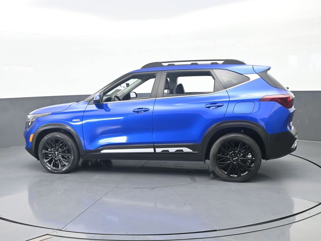 Used 2023 Kia Seltos Nightfall Edition AWD/4WD image 3