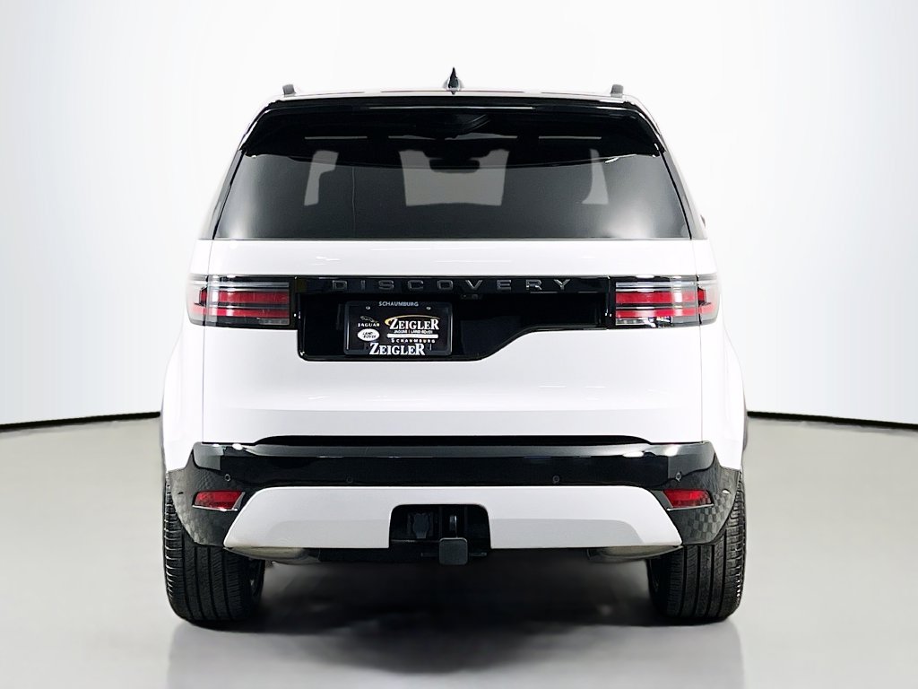 Used 2025 Land Rover Discovery Dynamic SE AWD/4WD image 6