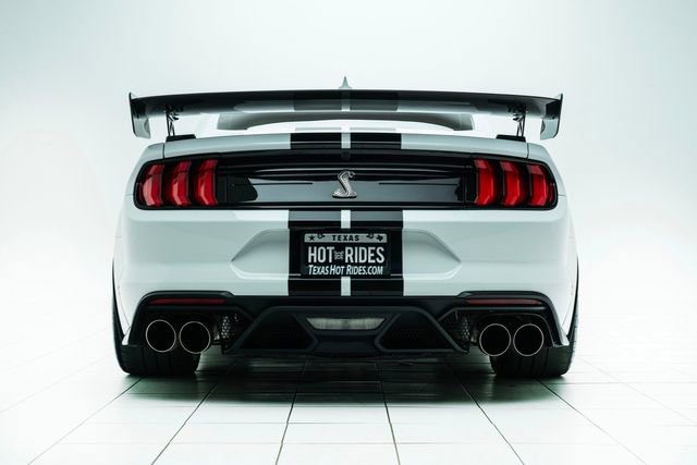 Used 2021 Ford Mustang Shelby GT500 w/ Carbon Fiber Track Pack image 17