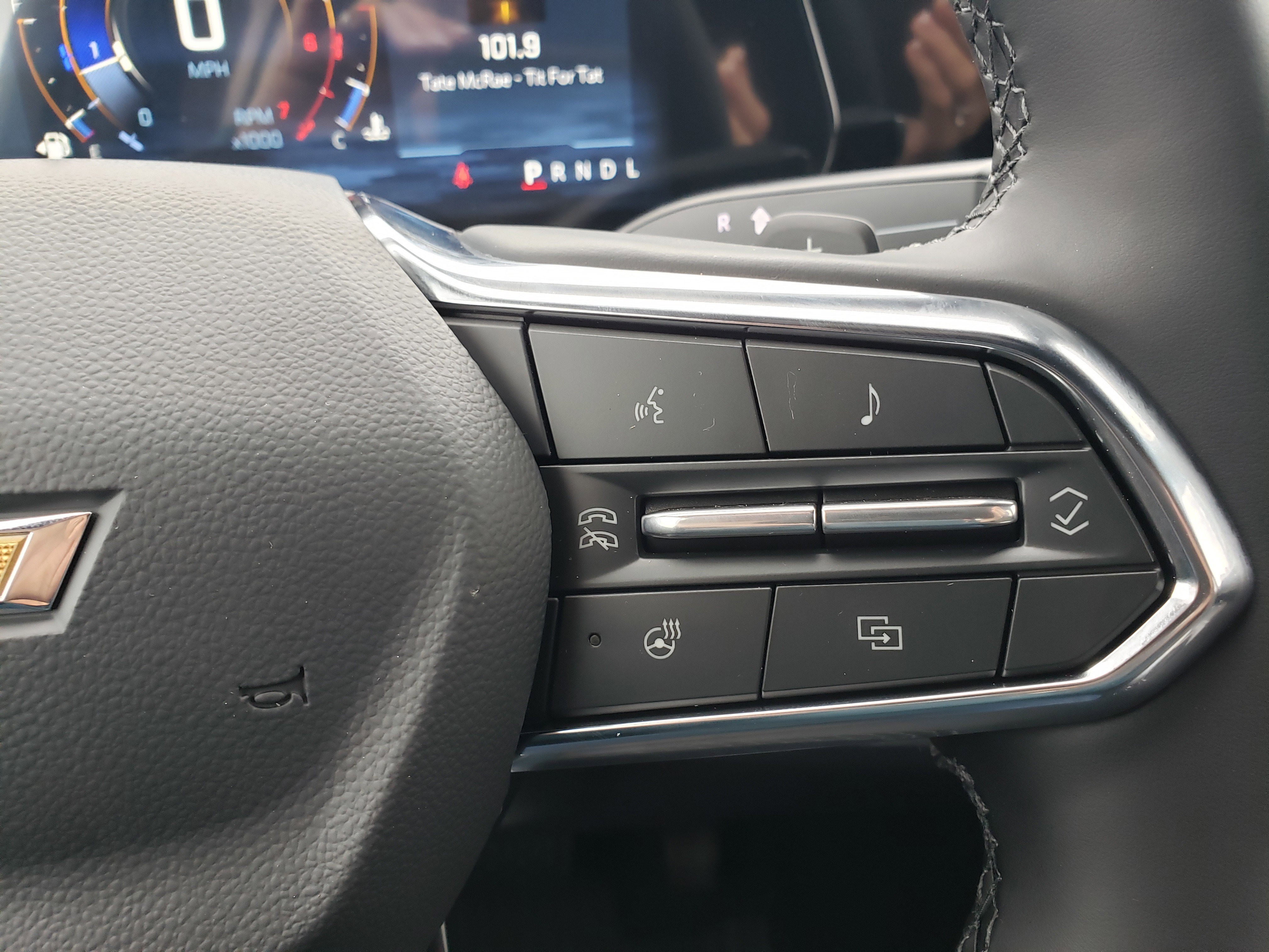 New 2026 Chevrolet Equinox LT w/ Convenience Package II image 18