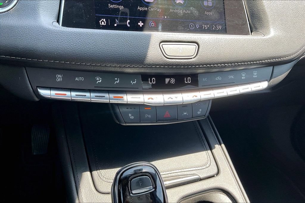 Used 2023 Cadillac XT4 Premium Luxury w/ Cold Weather Package AWD/4WD image 15