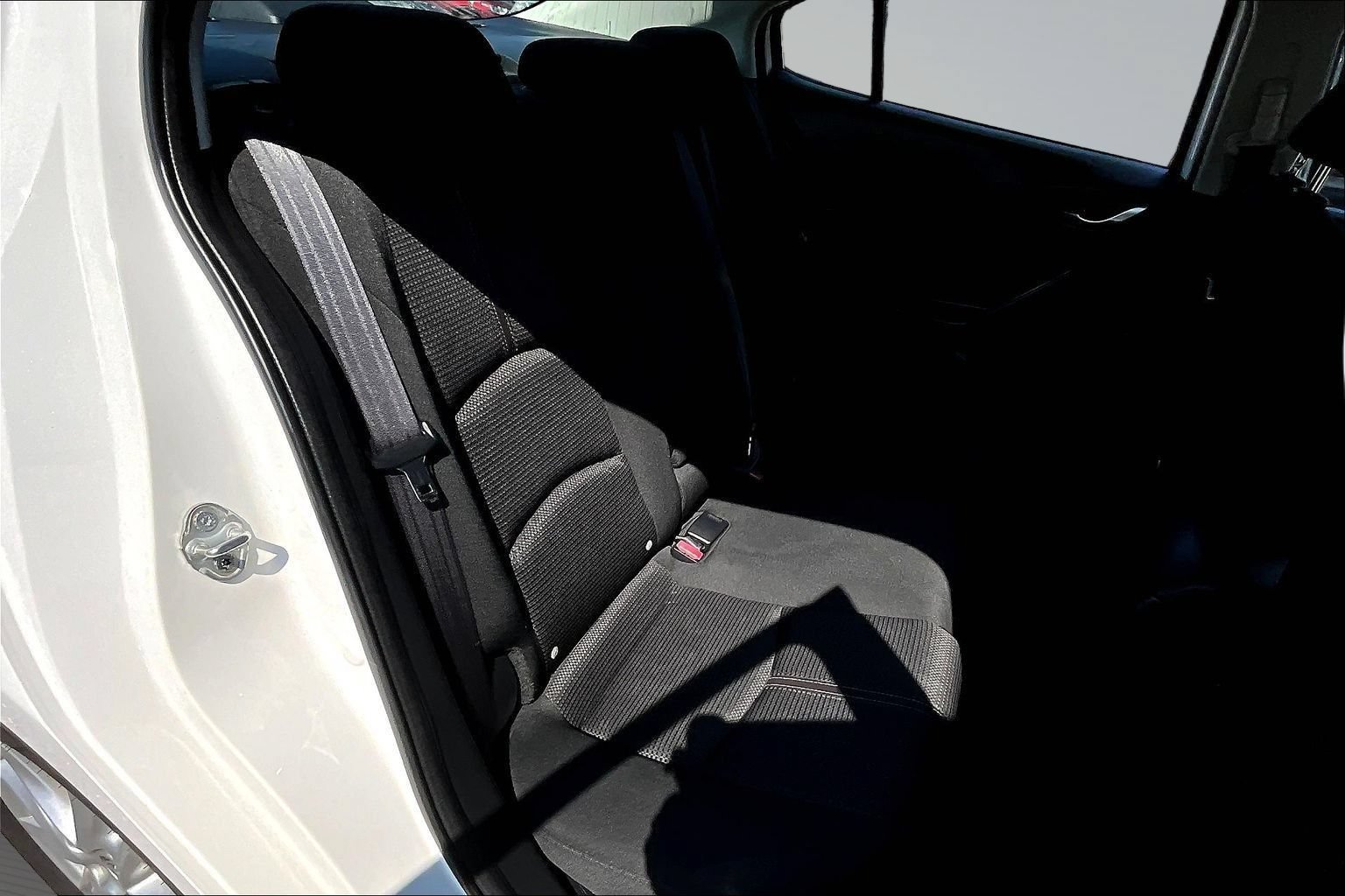 Used 2018 MAZDA MAZDA3 Sport w/ Preferred Equipment Package FWD image 24