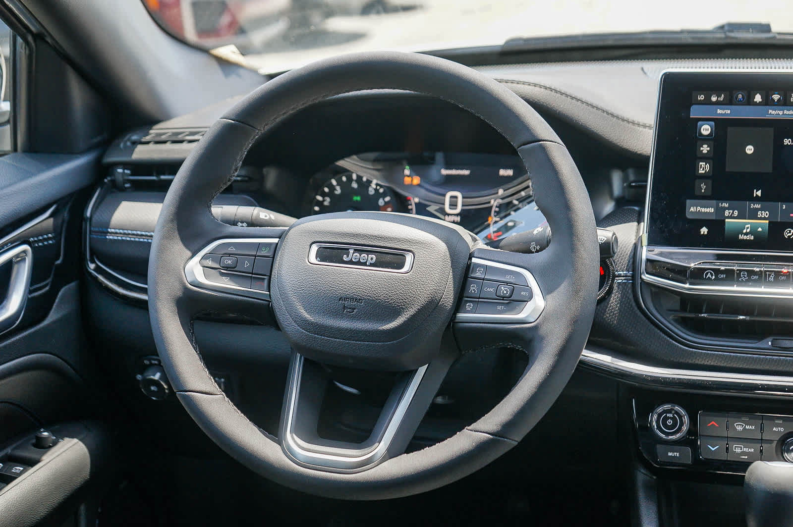 New 2026 Jeep Compass Limited AWD/4WD image 16