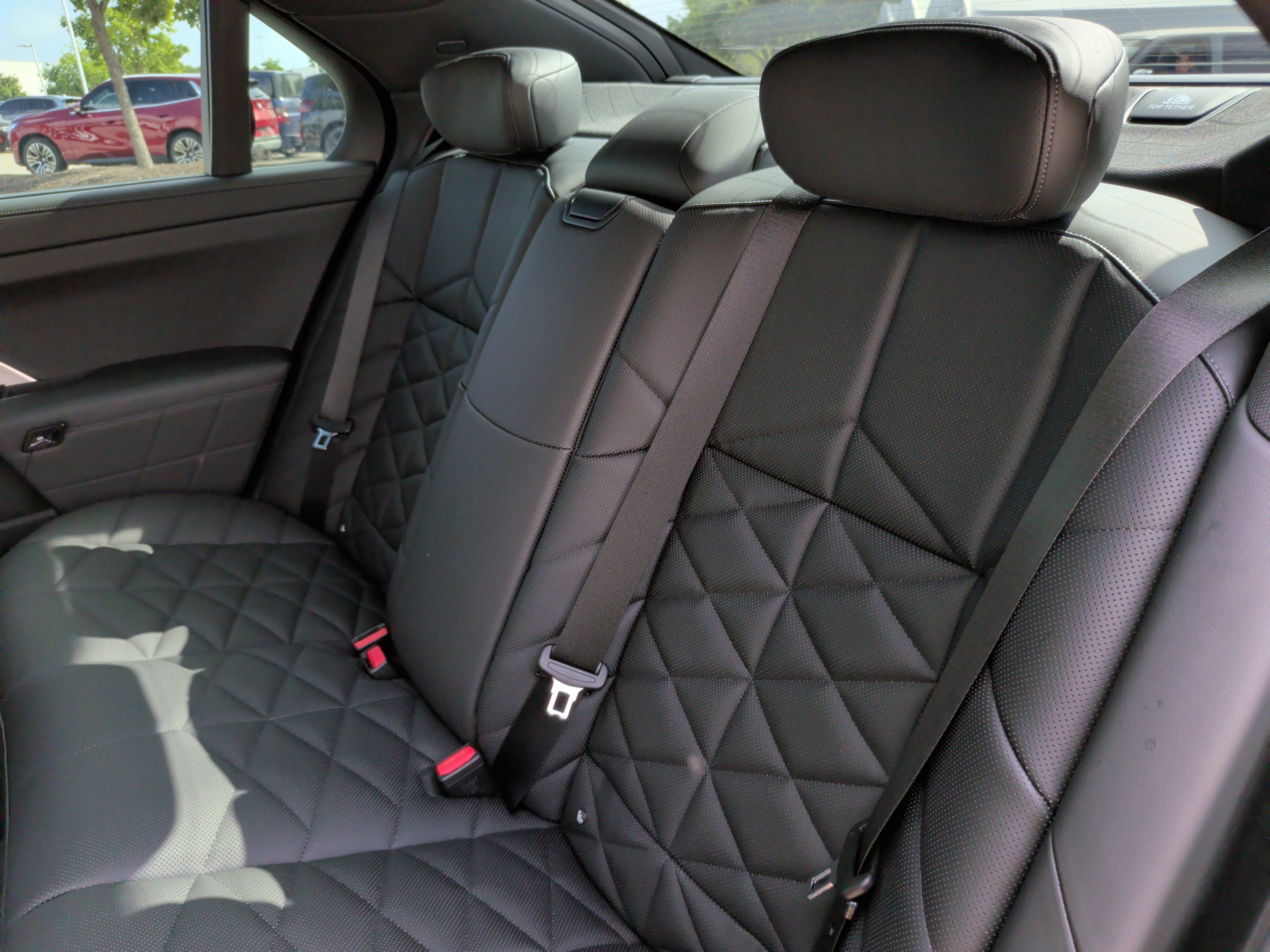 New 2026 BMW 740i w/ Premium Package RWD image 37