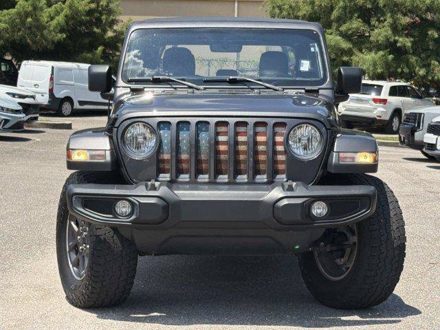 Used 2021 Jeep Gladiator Overland w/ Popular Equipment Package AWD/4WD image 2