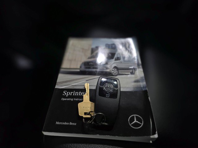 Used 2019 Mercedes-Benz Sprinter 144 Cargo image 33