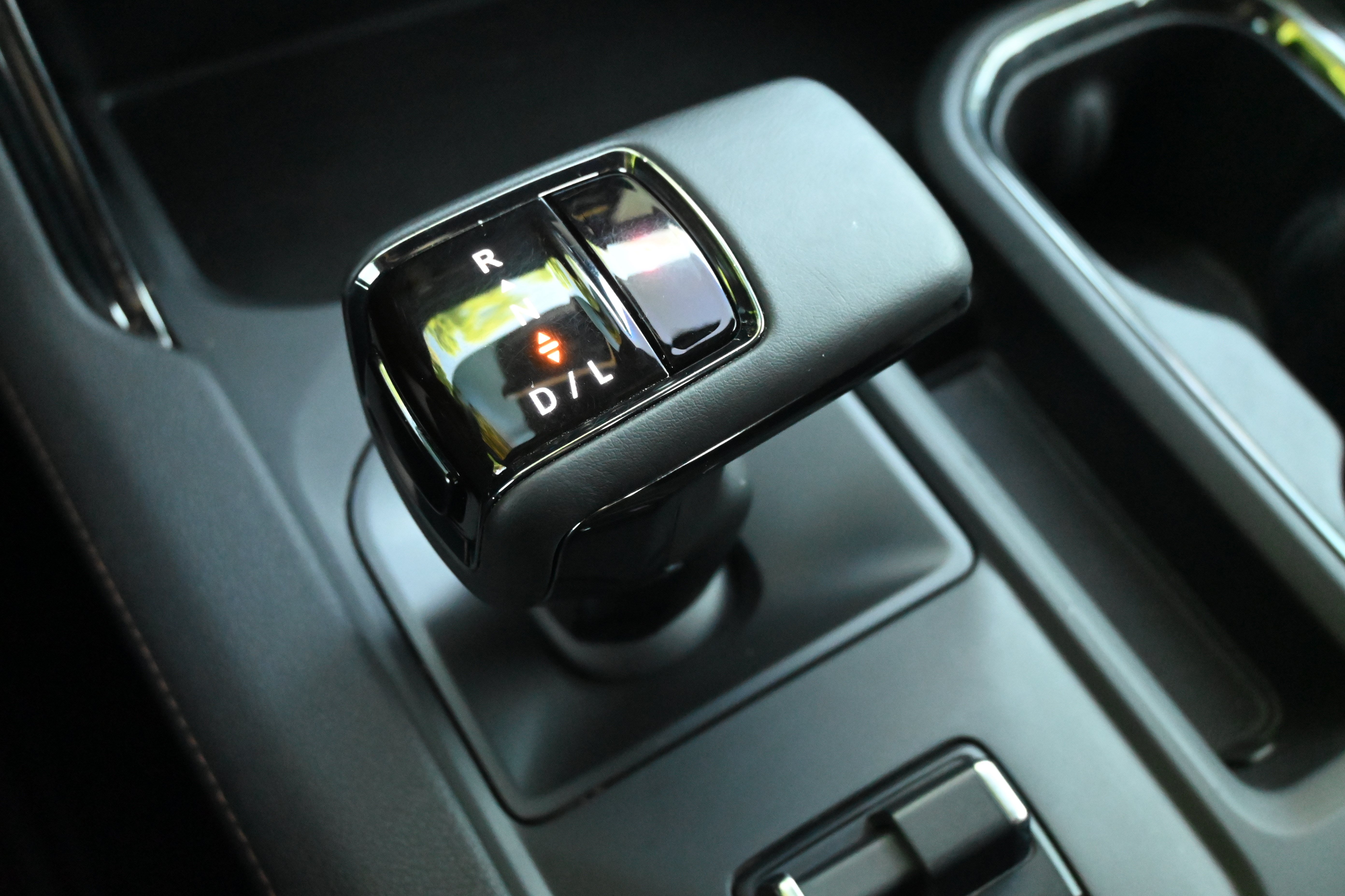 Used 2024 GMC Sierra 1500 AT4 w/ Technology Package AWD/4WD image 25