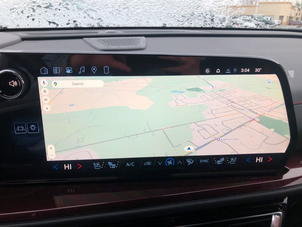 New 2026 Chevrolet Traverse RS w/ LPO, Floor Liner Package image 18