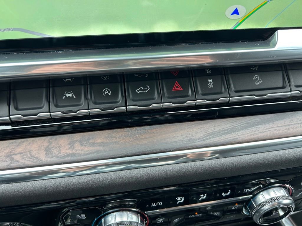 Used 2023 GMC Sierra 1500 SLT w/ SLT Convenience Package AWD/4WD image 33