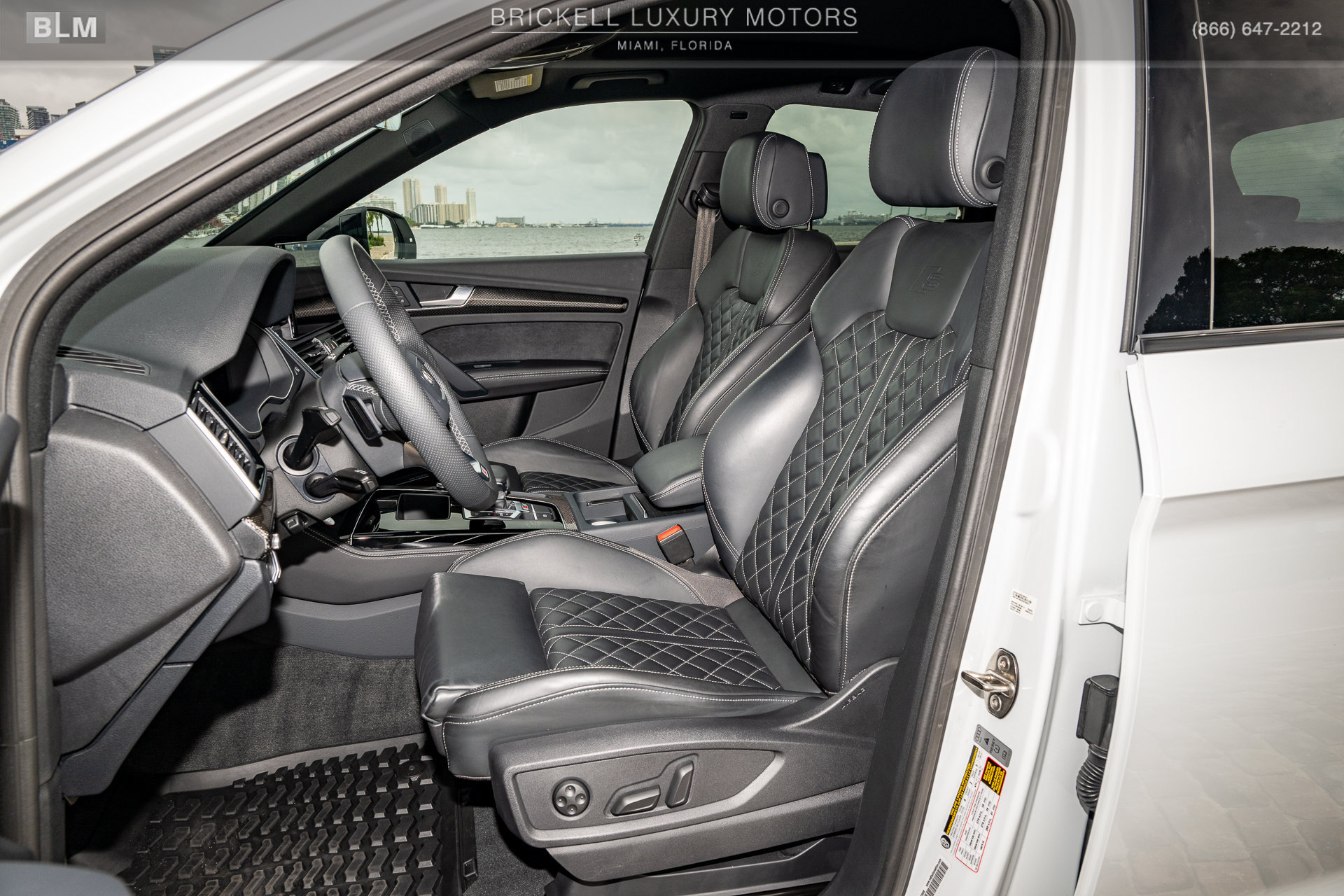 Used 2024 Audi SQ5 Prestige AWD/4WD image 6