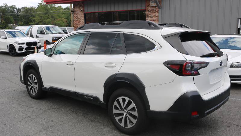 Used 2025 Subaru Crosstrek 2.5i Premium AWD/4WD image 5