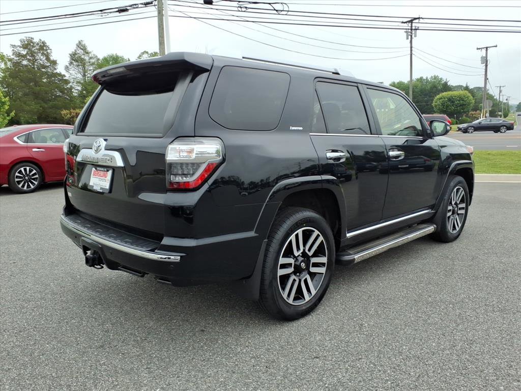Used 2023 Toyota 4Runner Limited AWD/4WD image 4