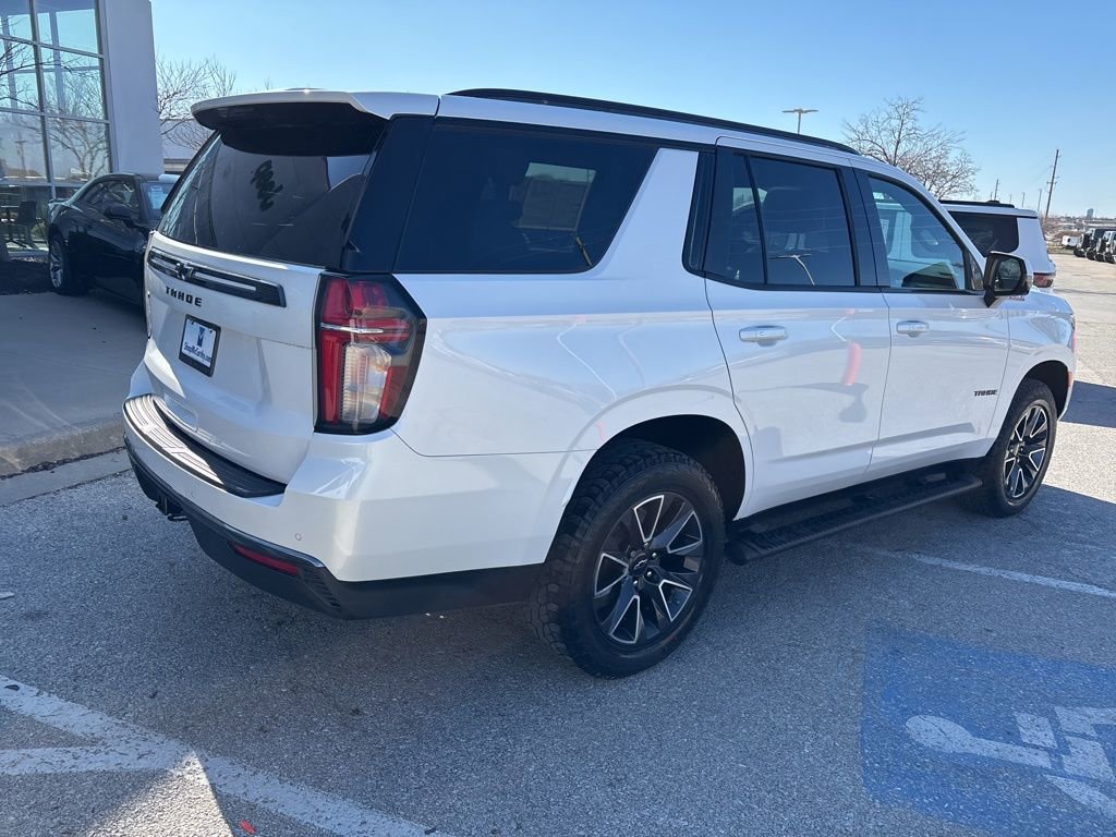Used 2022 Chevrolet Tahoe Z71 w/ Luxury Package AWD/4WD image 33