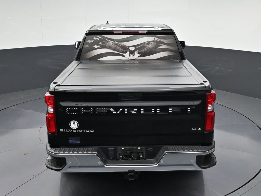 Used 2024 Chevrolet Silverado 1500 LTZ RWD image 23