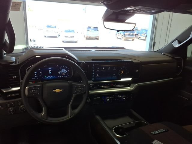Used 2026 Chevrolet Silverado 2500 High Country w/ High Country Premium Package AWD/4WD image 16