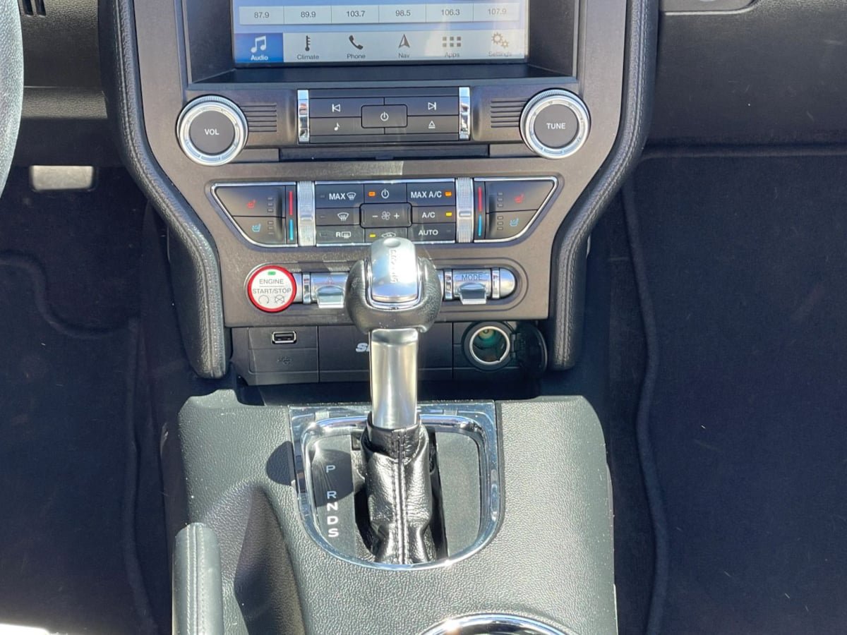Used 2016 Ford Mustang Premium RWD image 28