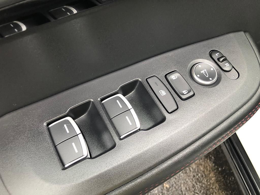 Certified 2025 Acura ADX A-Spec image 18