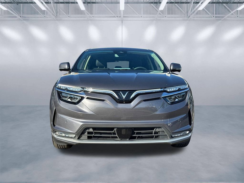 New 2025 VinFast VF 8 Eco AWD/4WD image 2